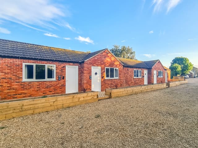 Exterior | Catley - Walcott Lodges, Walcott