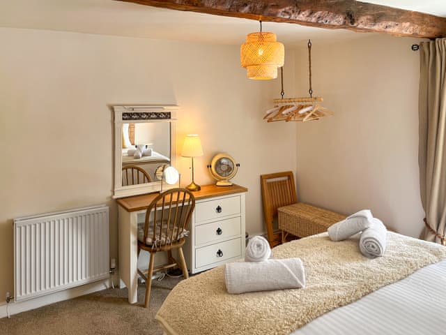 Double bedroom | Wisteria Cottage, Harrogate