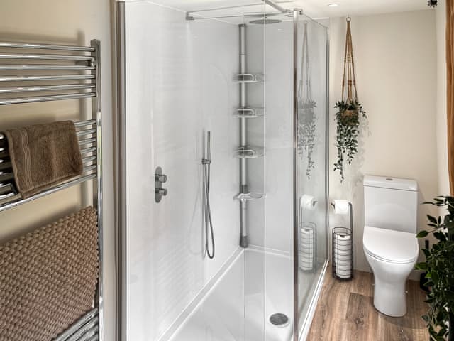 Bathroom | Wisteria Cottage, Harrogate