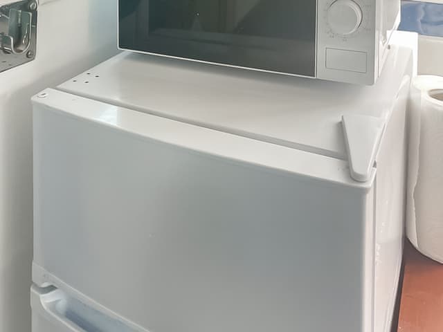 Kitchen | Lady V, Barton