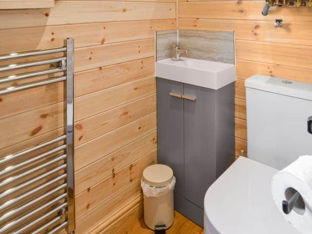 Balcony | Ewe Lodge - Shamrock Shepherds Huts, Kirby Misperton