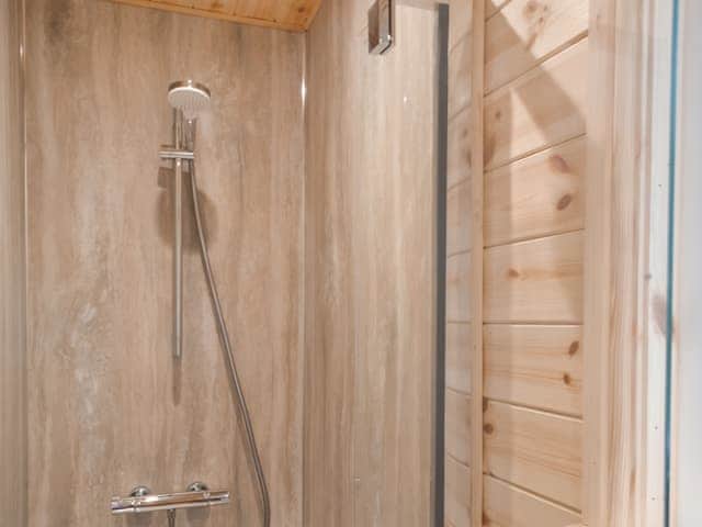 Bathroom | Ewe Lodge - Shamrock Shepherds Huts, Kirby Misperton