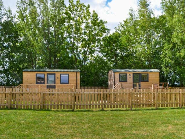 Exterior | Ewe Lodge - Shamrock Shepherds Huts, Kirby Misperton