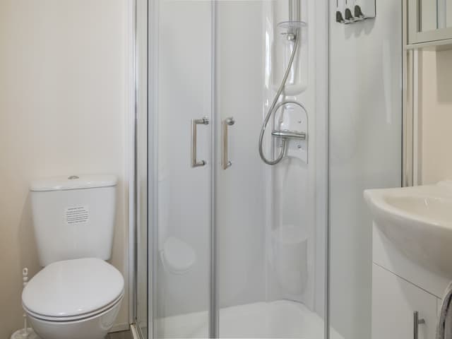 Bathroom | Carol Ann - K&K Holidays, Patrington Haven