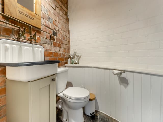Shower room | Gibbet Mill, Chester