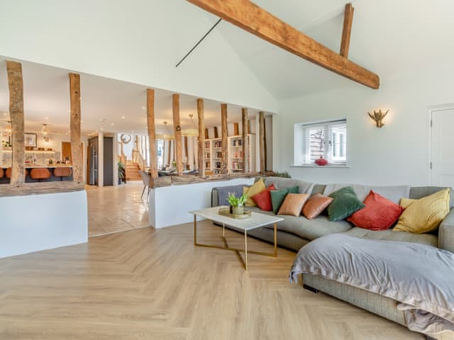 Living area | Granary Barn, Tacolneston