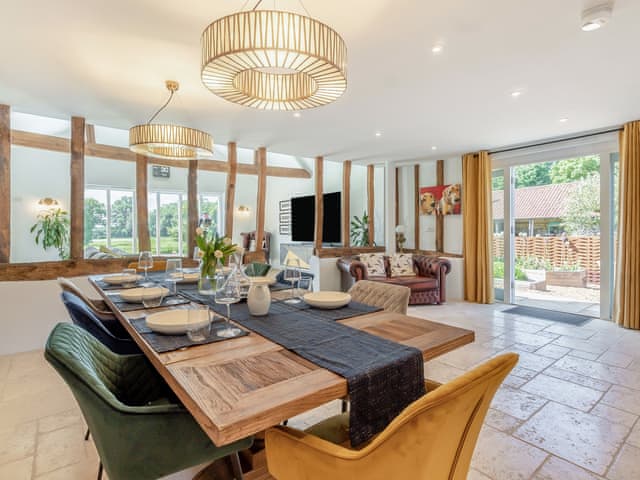 Dining Area | Granary Barn, Tacolneston