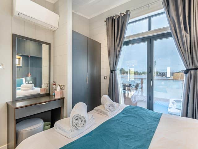 Double bedroom | Lakeside Lodge, Tallington Lakes