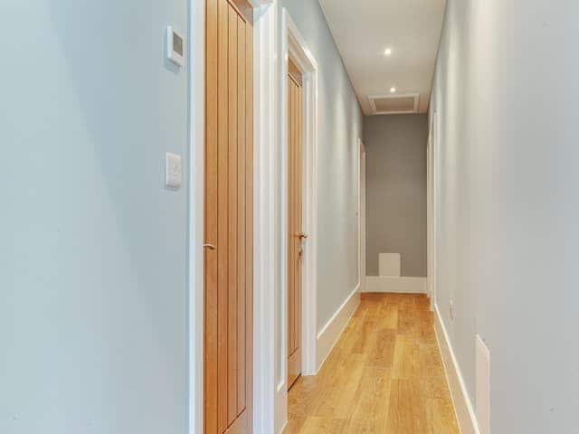 Hallway | The Cartlodge - Doggetts Farm, Rochford