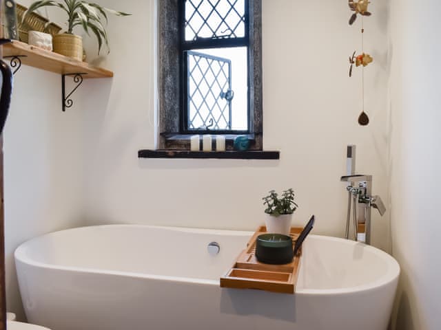 Bathroom | Rivendell Cottage, Liskeard