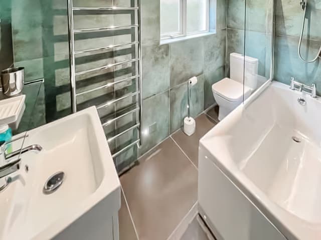 Bathroom | Coble Cottage, Gerrans, near Portscatho