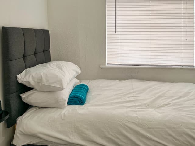 Single bedroom | Blue Cherry Cottage, Penrith