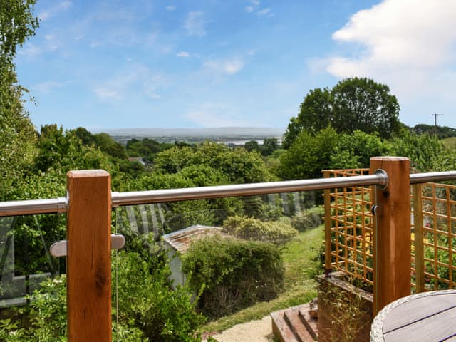 Exterior | Hillside Hideaway, Newnham Forest of Dean