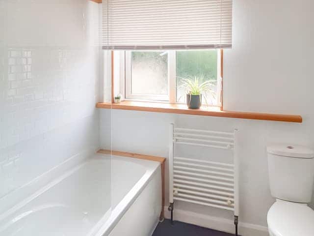 Bathroom | The Sunday School, Enniscaven, near St Austell