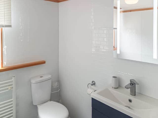 Bathroom | The Sunday School, Enniscaven, near St Austell