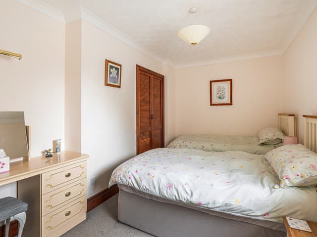 Twin bedroom | Granary Cottage - Keld Head Farm Holiday Cottages, Pickering