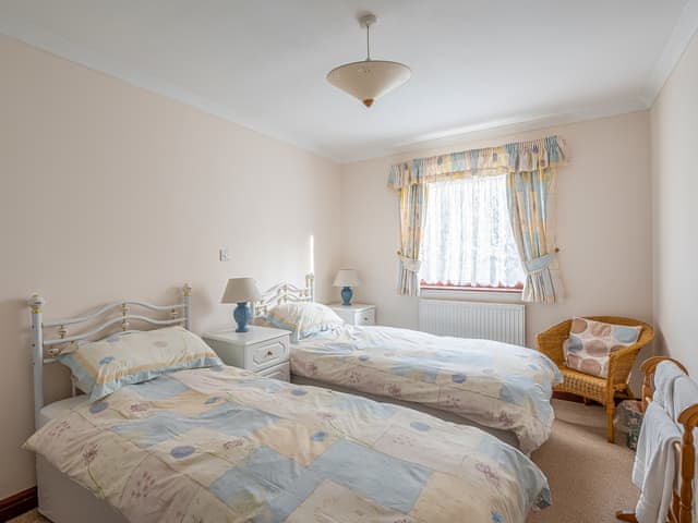 Twin bedroom | Pasture View - Keld Head Farm Holiday Cottages, Pickering