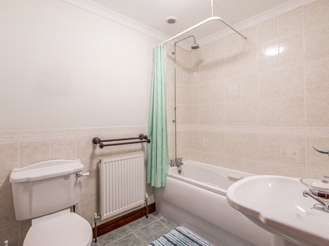 Twin bedroom | Pasture View - Keld Head Farm Holiday Cottages, Pickering