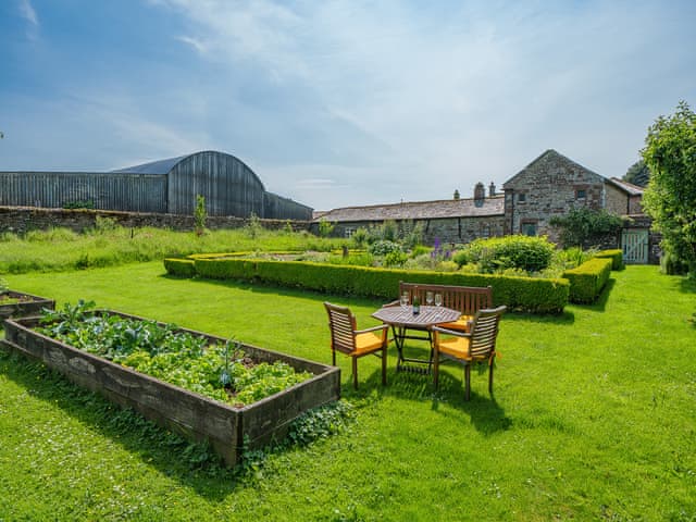 Sitting-out-area | The Hayloft, Carlisle