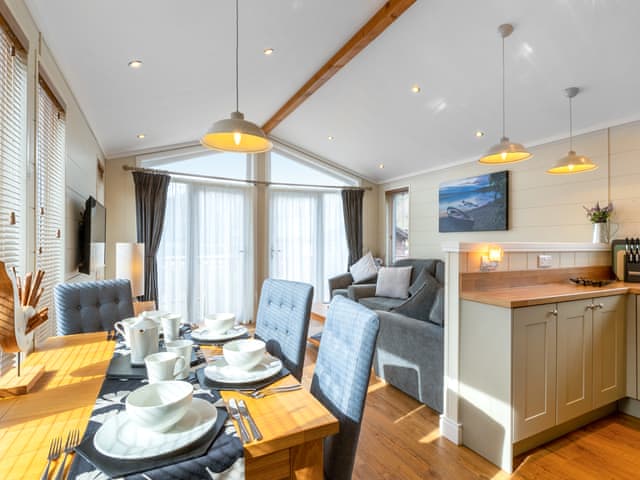 Kitchen/diner | 4 Lakeside Lodge, Windermere and Troutbeck Bridge