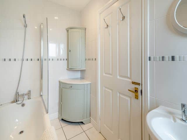 Bathroom | Howe Cottage, Bowness-on-Windermere