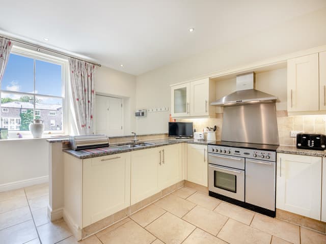 Kitchen/diner | Swinney Cottage - Doxford Cottages, Doxford, near Embleton
