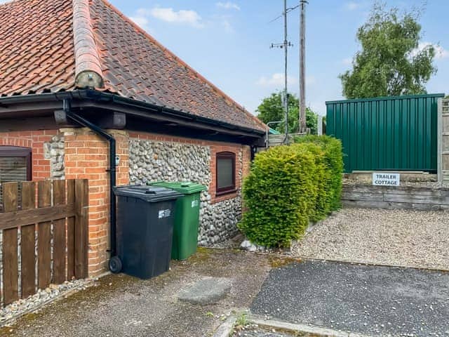 Exterior | Trailor Cottage, Weybourne