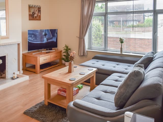 Living room/dining room | Bide-A-Wee, Bradwell