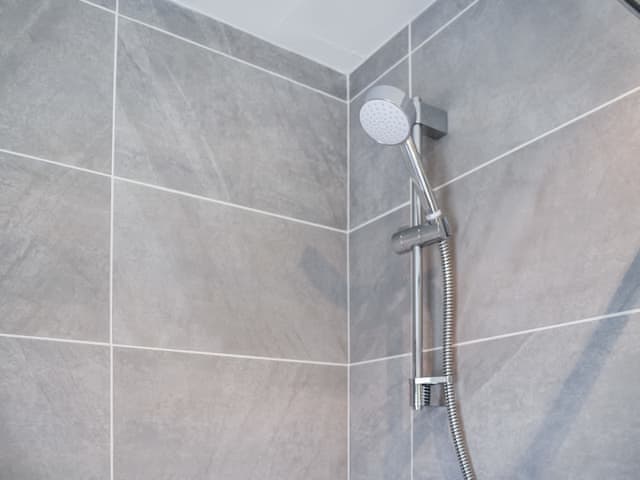 Bathroom | Bide-A-Wee, Bradwell