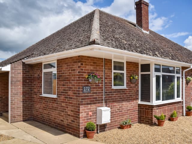 Exterior | Bide-A-Wee, Bradwell