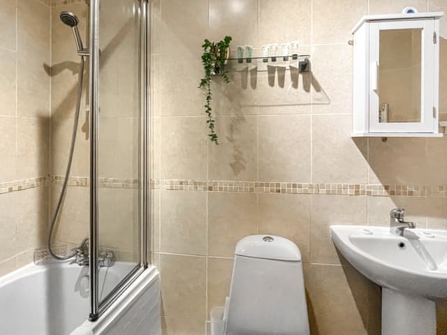 Bathroom | The Rise, Scarborough