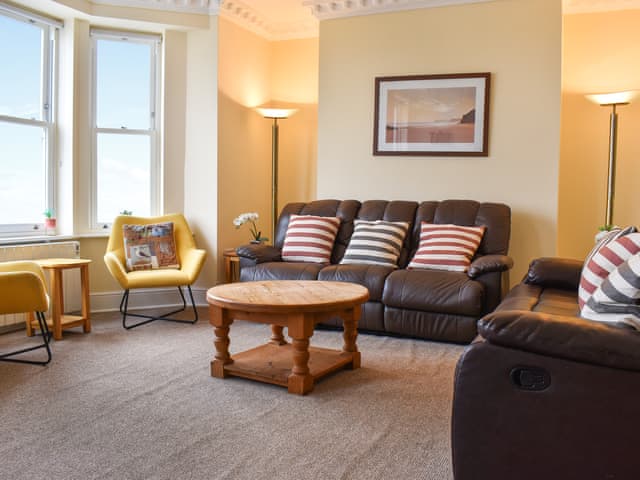 Living area | Denelea - Denelea Apartments, Scarborough