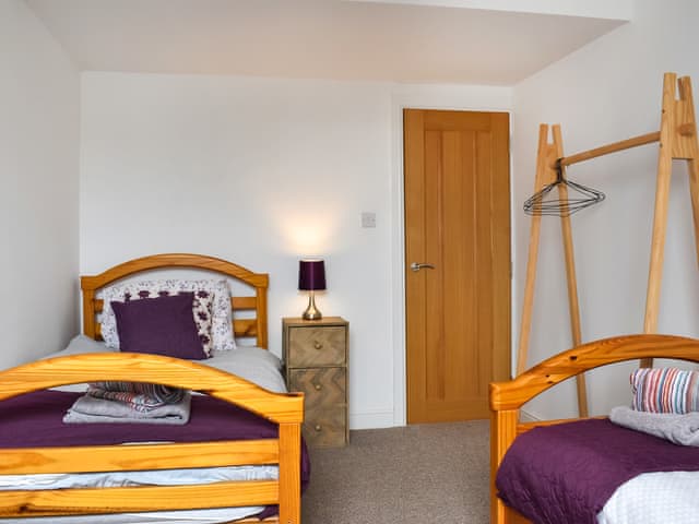 Twin bedroom | Denelea - Denelea Apartments, Scarborough