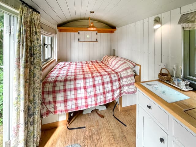 Double bedroom | Shepherds Hut - Moat Farm Glamping, Shadowhurst, near Ashford