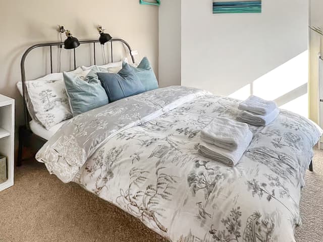 Double bedroom | Waverley Cottage, Mundesley