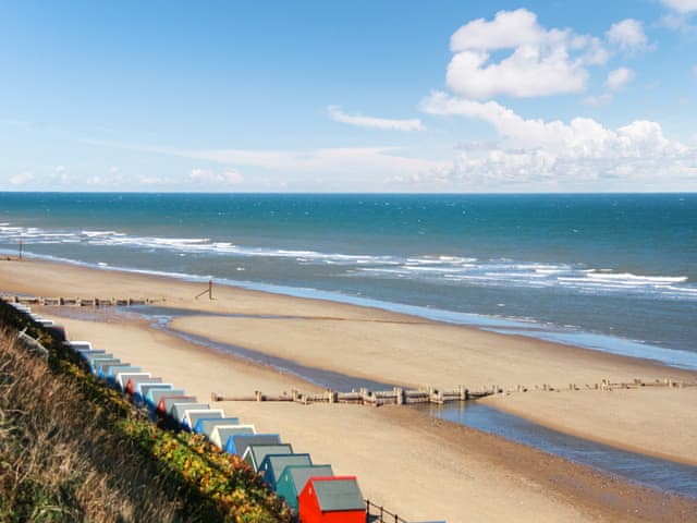 Surrounding area | Waverley Cottage, Mundesley
