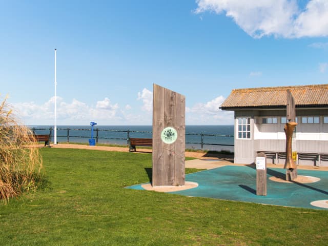 Surrounding area | Waverley Cottage, Mundesley