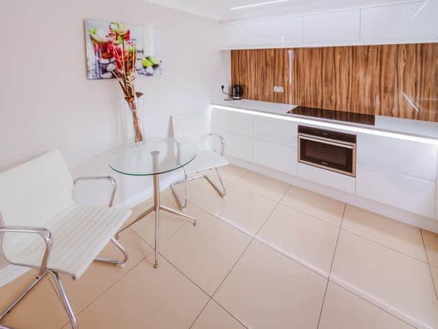 Kitchen/diner | Hollies Cottage 4 - Hollies Cottages, Bower Hinton, near Martock