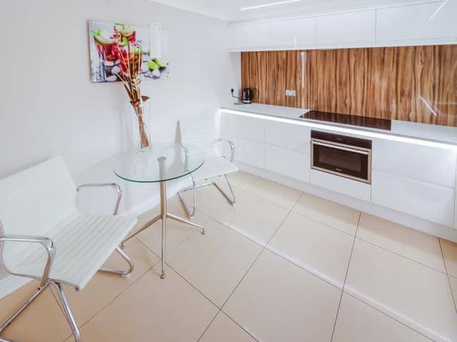 Kitchen/diner | Hollies Cottage 10 - Hollies Cottages, Bower Hinton, near Martock