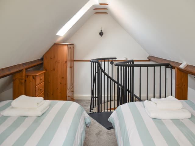 Twin bedroom | The Hilton, Sheringham