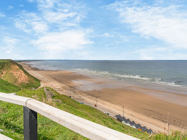 Surrounding area | Penthouse North - Crakehall House, Saltburn-By-The-Sea