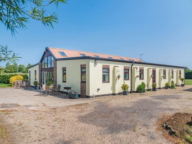 Exterior | Primrose - Clapham Holme Farm Cottages, Great Hatfield, near Hornsea