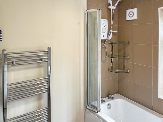 Bathroom | Rogue Cottage, Wheldrake, near York