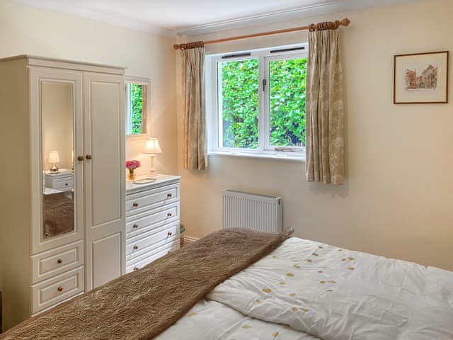 Double bedroom | Little Roskymer, The Lizard Peninsula