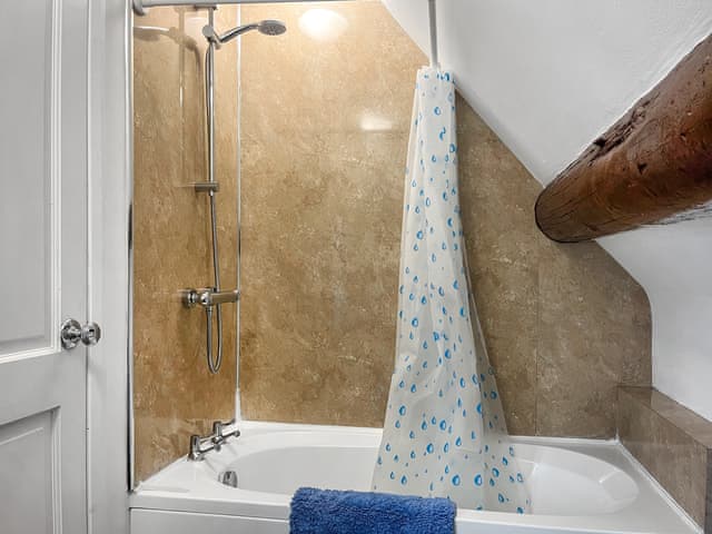 Bathroom | White Cottage, Whitby