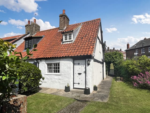 Exterior | White Cottage, Whitby