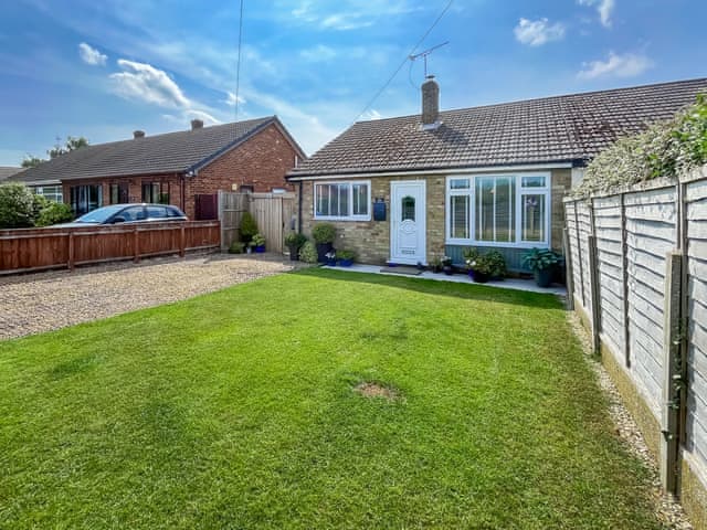 Exterior | Mayglen, Crowle