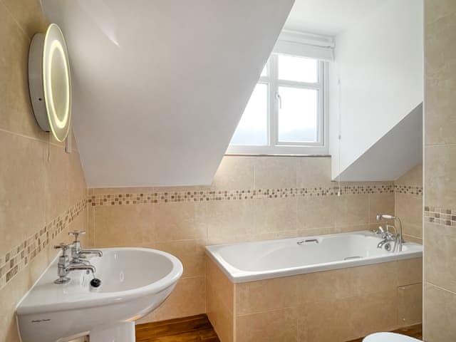 Bathroom | Rosemount Lodge, Whitby