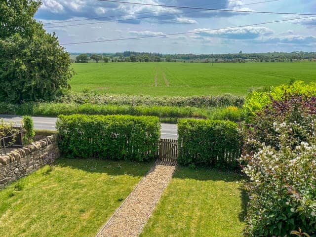 Open views across the fields to the North Sea | Sea View, Shilbottle, near Alnwick