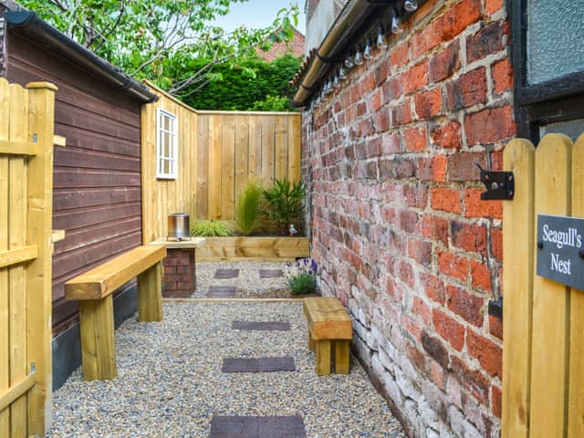 Outdoor | Seagull&rsquo;s Nest, Flamborough